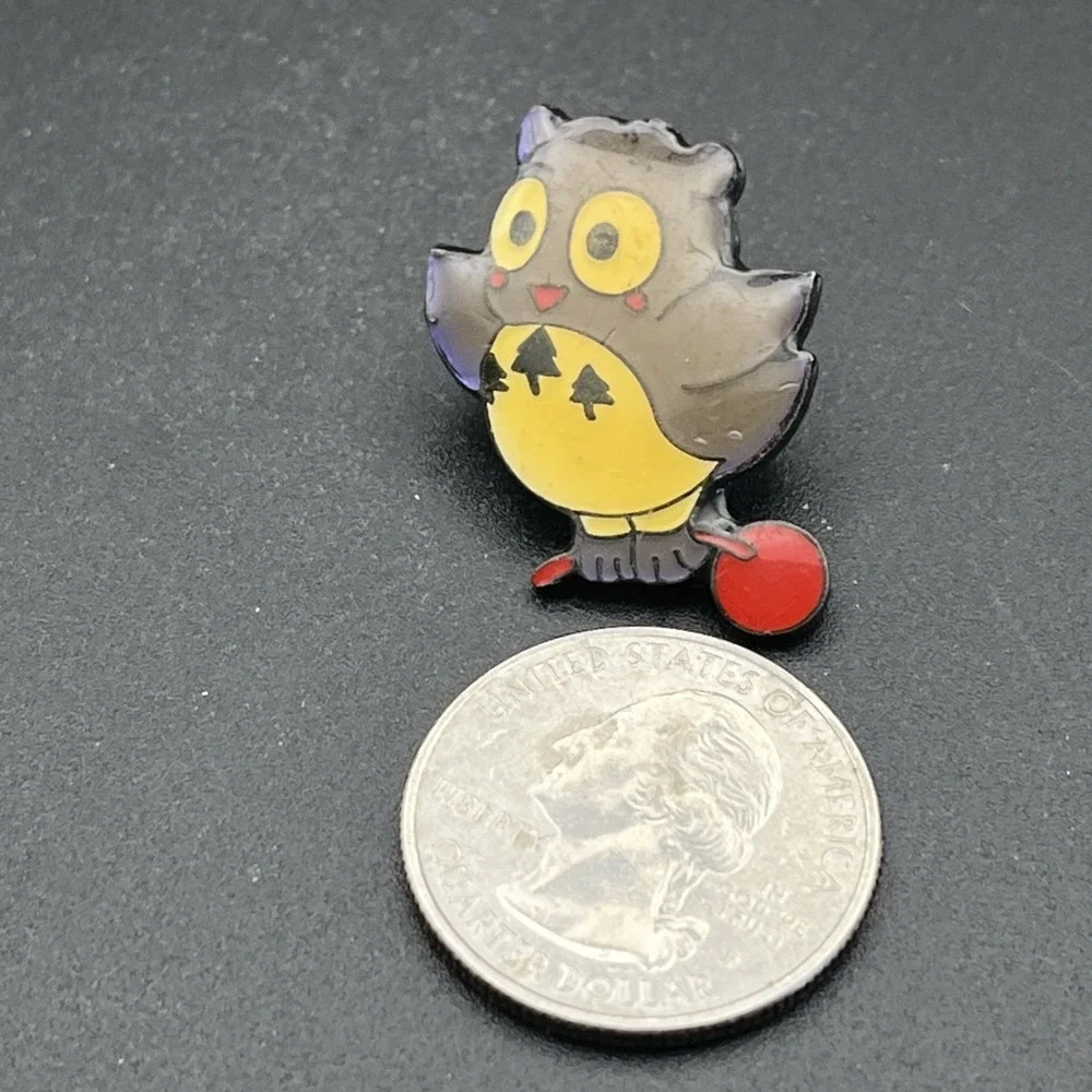 Vintage Chibi Monsters Owl Flying‎ Cartoon Lapel Hat Pin